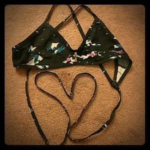 JOLYN womans LARGE bikini top "Vent"